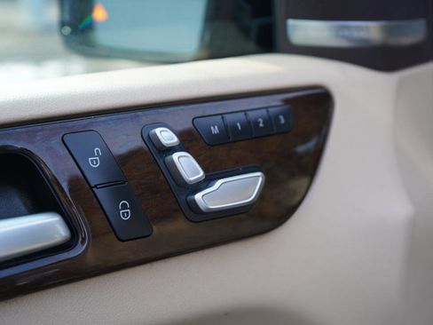 Used 2017 Mercedes-Benz GLE 350 4MATIC image 16