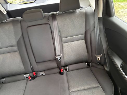 Used 2025 Nissan Rogue SV FWD image 39