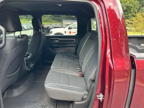 Used 2020 RAM 1500 Big Horn AWD/4WD image 17