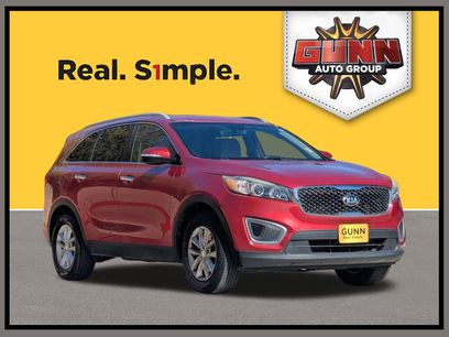 Used 2016 Kia Sorento LX w/ LX Convenience Package