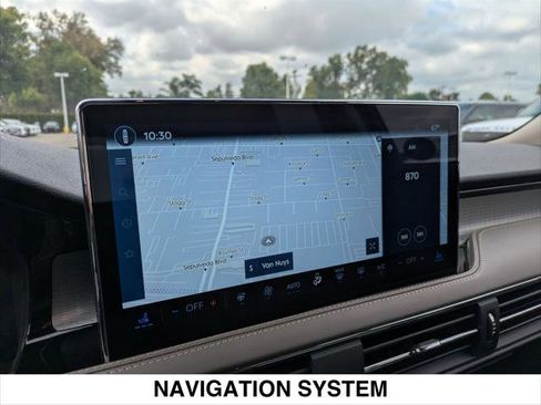 New 2025 Lincoln Corsair FWD w/ Equipment Group 101A image 9