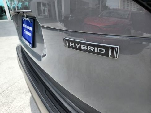 New 2025 Subaru Forester Premium image 5