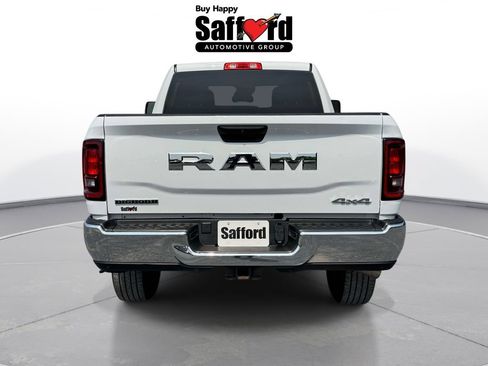 Used 2026 RAM 2500 Big Horn AWD/4WD image 6