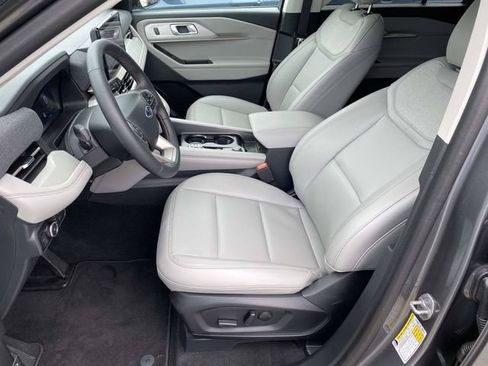 New 2026 Ford Explorer Active w/ Active Comfort Package AWD/4WD image 14