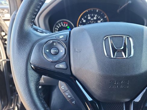 Used 2022 Honda HR-V Sport image 18