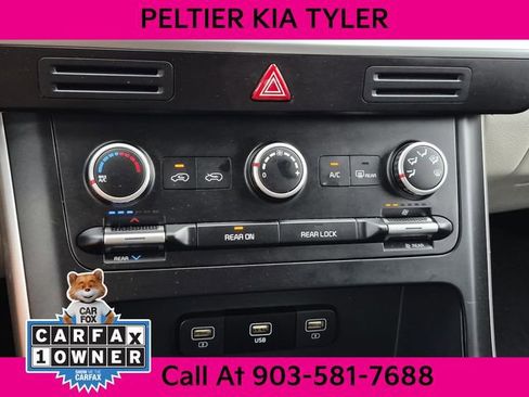Used 2024 Kia Carnival LX FWD image 39