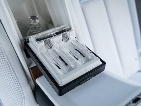 Used 2022 Rolls-Royce Cullinan image 53