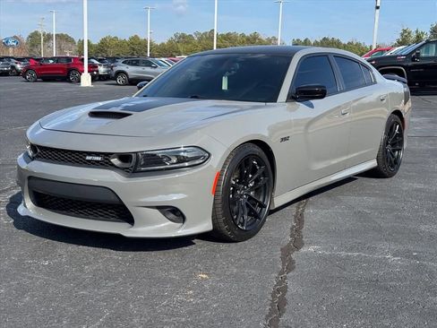 Used 2023 Dodge Charger Scat Pack w/ Daytona Edition Group image 7