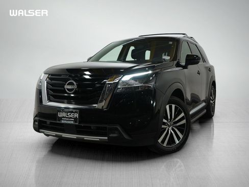Used 2023 Nissan Pathfinder Platinum w/ Lighting Package (N93) image 1
