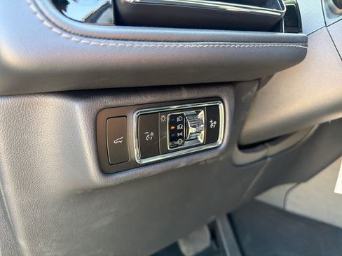 New 2026 Lincoln Aviator AWD w/ Jet Appearance Package image 22