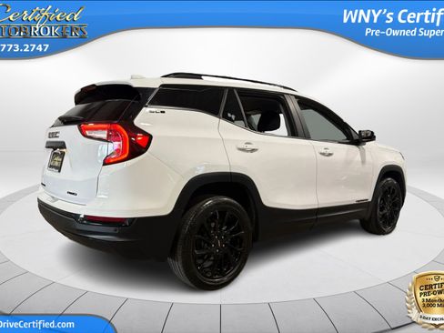 Used 2023 GMC Terrain SLE w/ Driver Convenience Package AWD/4WD image 6