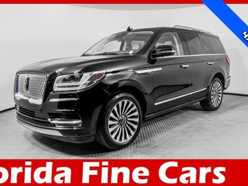 Used 2018 Lincoln Navigator Reserve w/ Technology Package AWD/4WD image 1