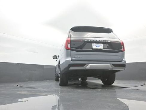 New 2026 Ford Expedition Max Platinum AWD/4WD image 37