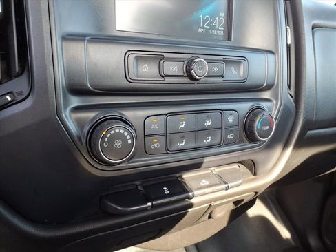 Used 2018 Chevrolet Silverado 1500 W/T image 16