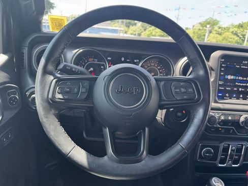 Used 2023 Jeep Wrangler Unlimited Sport w/ Sun And Sound Package AWD/4WD image 12