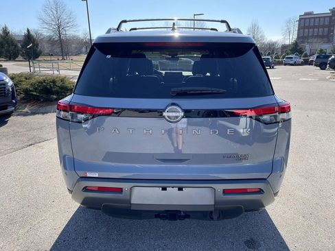 New 2026 Nissan Pathfinder Platinum AWD/4WD image 6