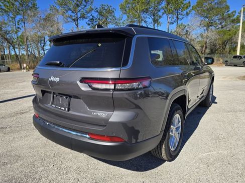 New 2026 Jeep Grand Cherokee Laredo X AWD/4WD image 4