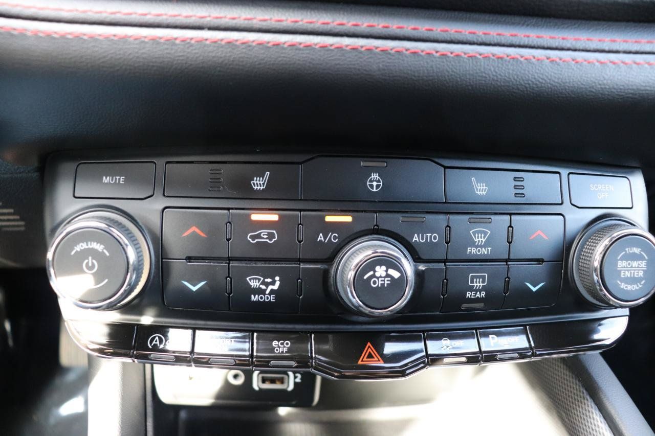 Used 2025 Dodge Durango GT AWD/4WD image 39