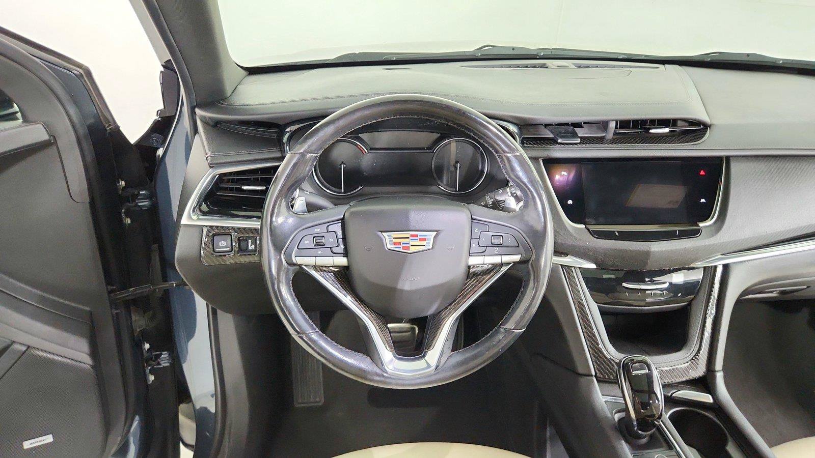 Used 2020 Cadillac XT6 Sport AWD/4WD image 22
