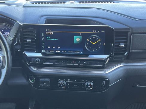 Used 2024 Chevrolet Silverado 2500 LT image 4