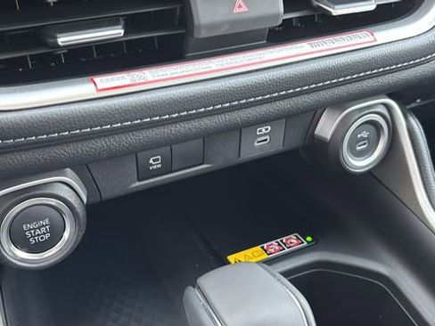 New 2026 Toyota Grand Highlander Platinum image 24