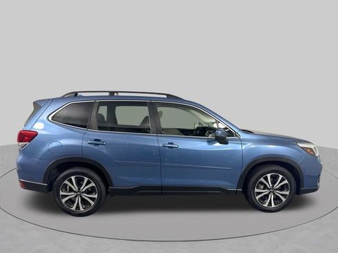 Used 2020 Subaru Forester Limited w/ Popular Package #3 AWD/4WD image 36