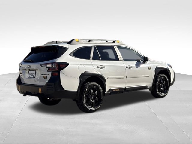 Used 2025 Subaru Outback Wilderness AWD/4WD image 7