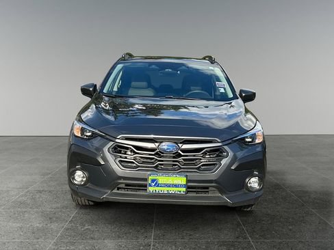 Used 2024 Subaru Crosstrek 2.0i Premium w/ Popular Package #4 image 2