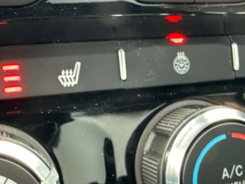 New 2026 RAM 1500 Big Horn w/ Night Edition image 21