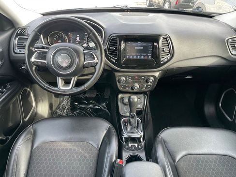 Used 2019 Jeep Compass Altitude image 10