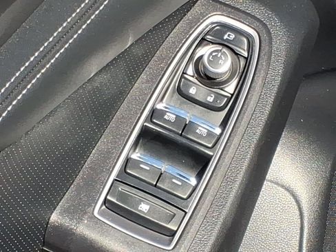 Used 2024 Subaru Ascent Limited w/ Technology Package AWD/4WD image 15