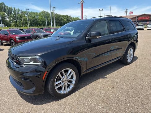 Used 2024 Dodge Durango GT AWD/4WD image 3