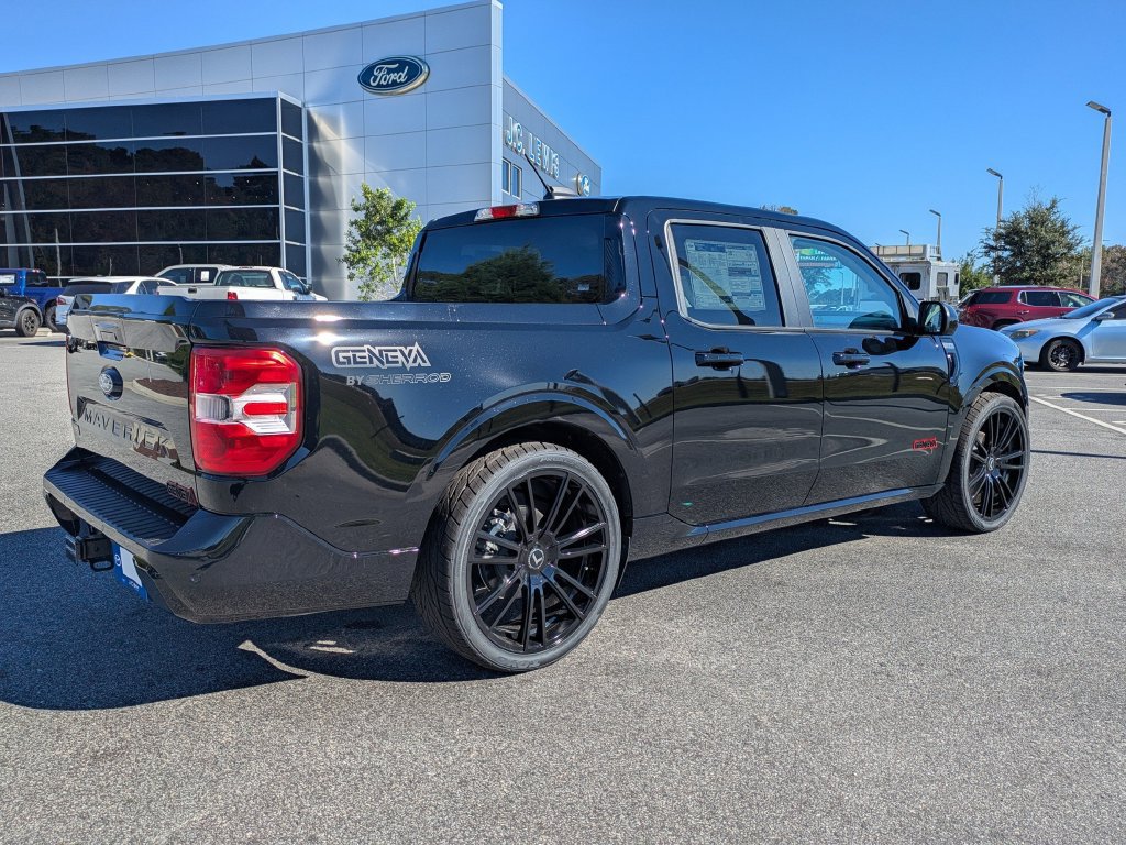 New 2026 Ford Maverick XLT w/ XLT Luxury Package FWD image 4