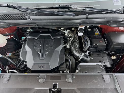 Used 2023 Kia Carnival SX Prestige image 10