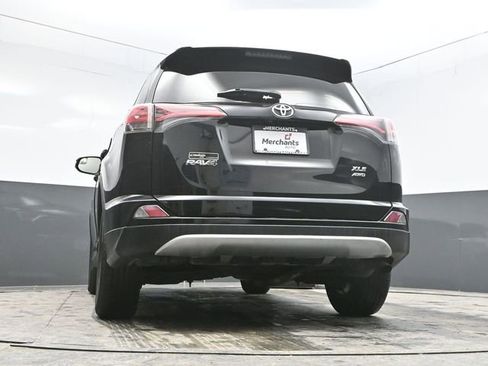 Used 2017 Toyota RAV4 XLE image 28