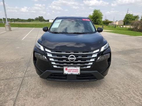 Certified 2025 Nissan Rogue S FWD image 11