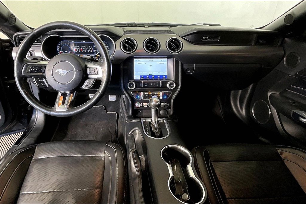 Used 2020 Ford Mustang GT Premium w/ Equipment Group 401A RWD image 17