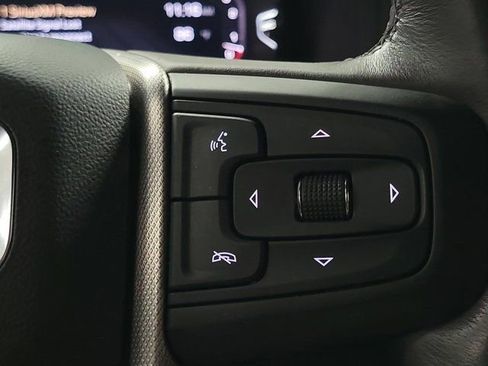 Used 2023 GMC Yukon Denali w/ Advanced Technology Package RWD image 28