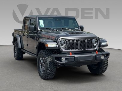 New 2025 Jeep Gladiator Mojave