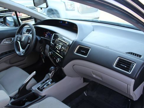Used 2013 Honda Civic LX image 17