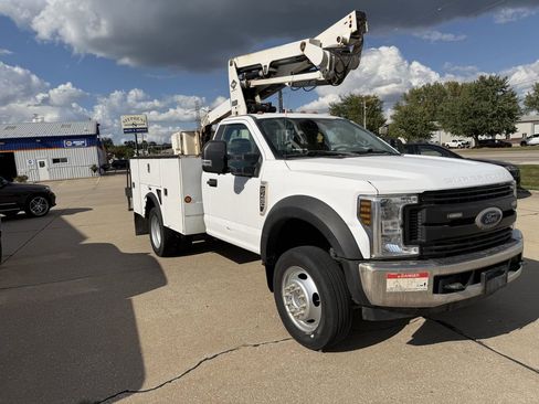 Used 2019 Ford F450 XL w/ XL Value Package image 3
