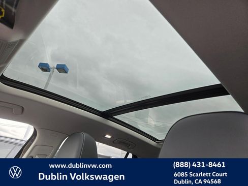 New 2026 Volkswagen Tiguan SE AWD/4WD image 14