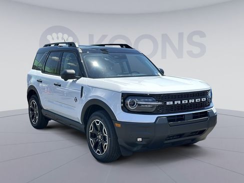 New 2026 Ford Bronco Sport Outer Banks w/ Outer Banks Tech Package+ AWD/4WD image 18
