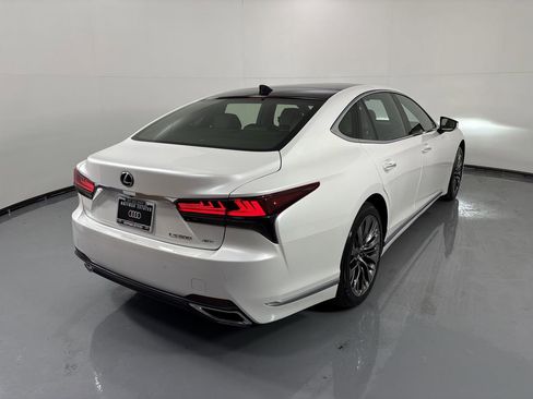 Used 2021 Lexus LS 500 AWD w/ Interior Upgrade Package image 7