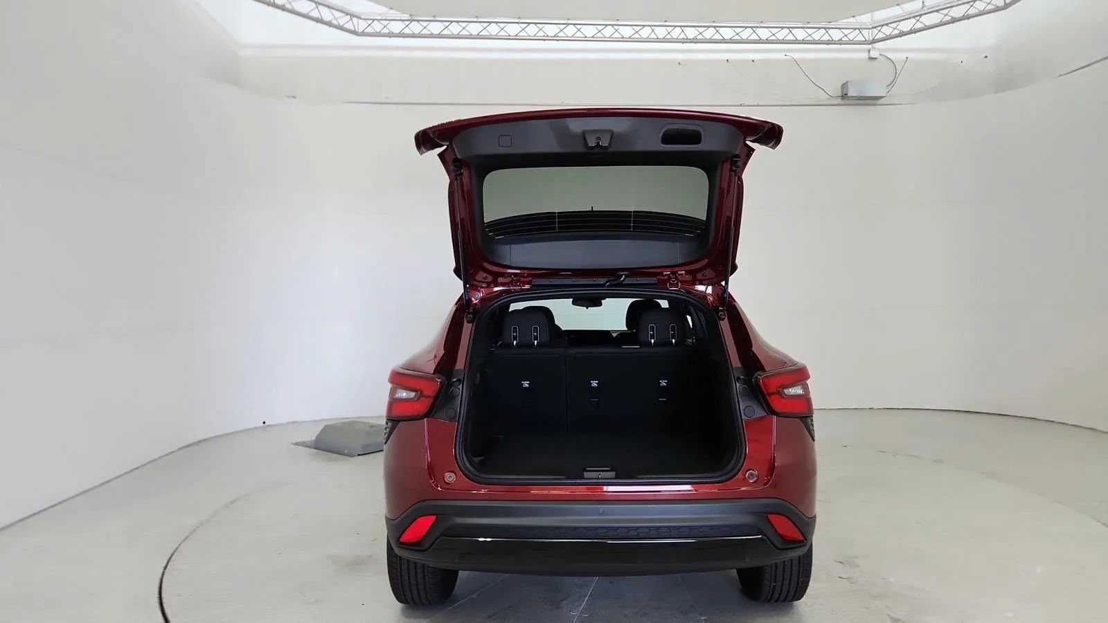 Used 2025 Chevrolet Trax RS w/ Driver Confidence Package FWD image 41