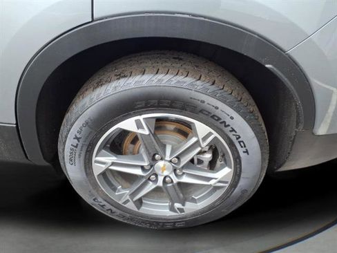 Certified 2025 Chevrolet Blazer LT image 8