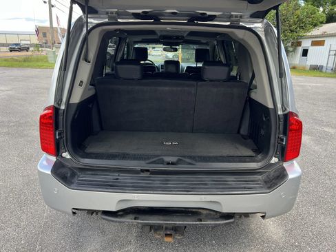 Used 2010 INFINITI QX56 4WD w/ Technology Pkg image 17