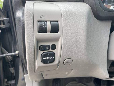 Used 2010 Subaru Forester 2.5X Premium w/ Popular Equipment Group 1A AWD/4WD image 17
