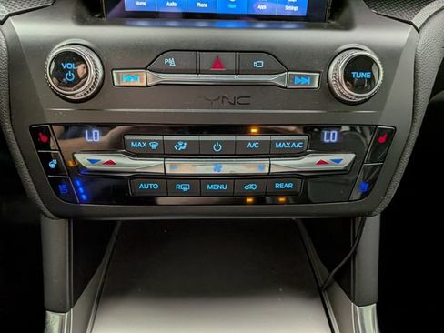 Used 2020 Ford Explorer ST w/ Premium Technology Package AWD/4WD image 21