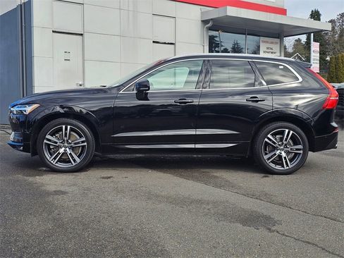 Used 2019 Volvo XC60 T6 Momentum w/ Advanced Package image 4